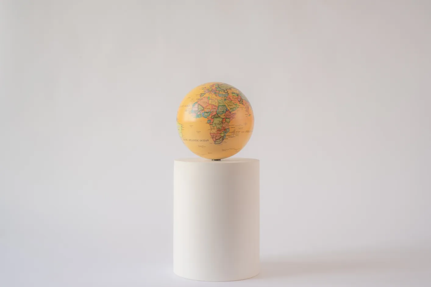 Globe